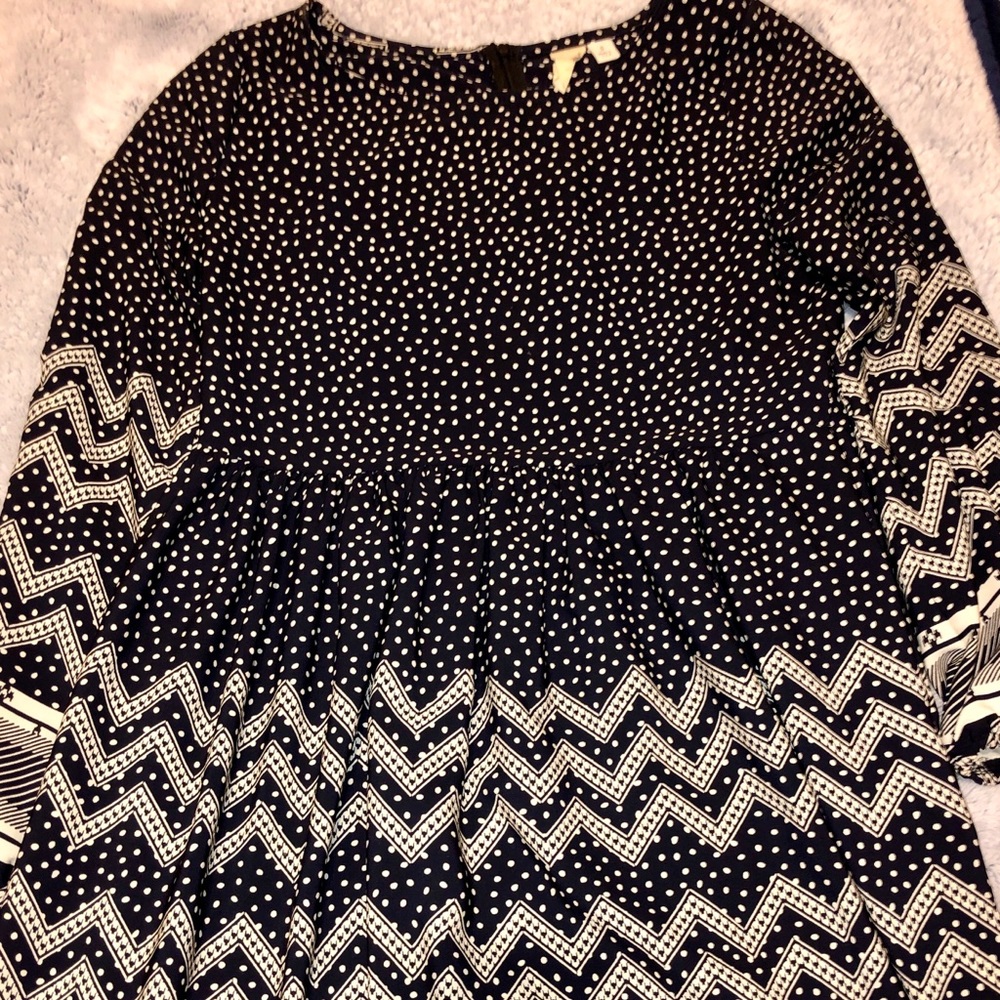 Francesca’s casual dress